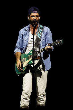100226_HONDA_CENTER_RMR35550