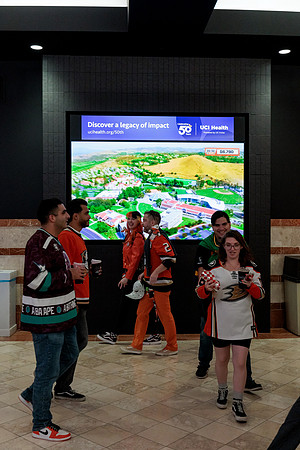 100426_ANAHEIM_DUCKS_RMR14548