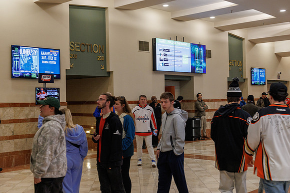 031125_ANAHEIM_DUCKS_0801