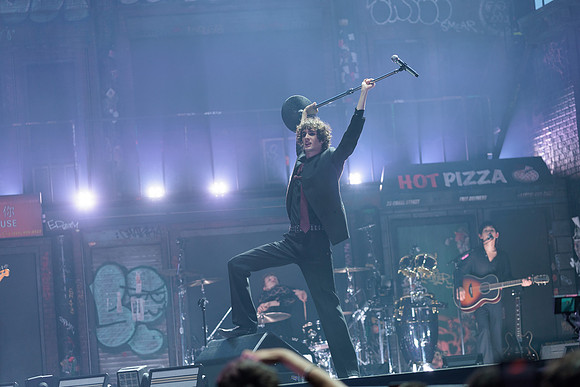 100926_HONDA_CENTER_RMR30914