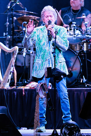 040325_GROVE_OF_ANAHEIM_060