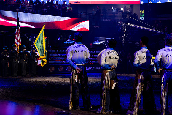 091226_HONDA_CENTER_AD0023