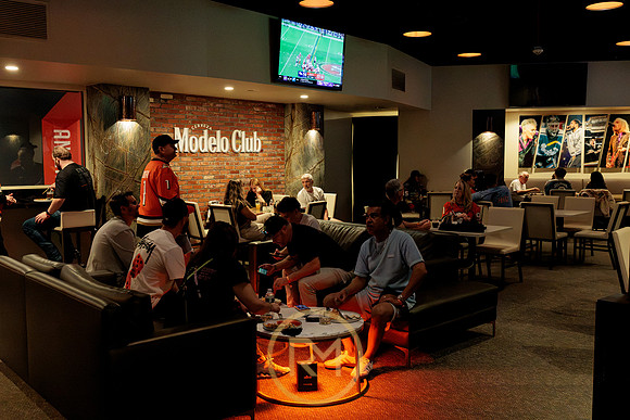 100426_ANAHEIM_DUCKS_RMR15066