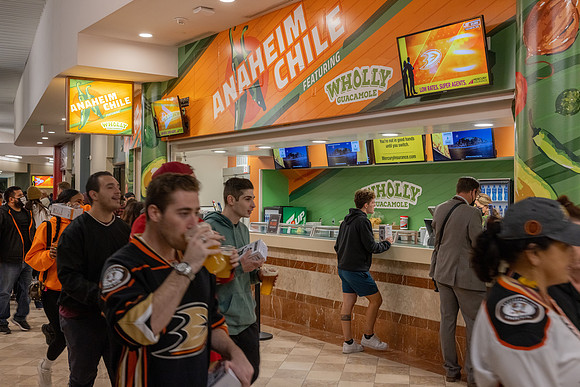 101521_ANAHEIM_DUCKS_0560
