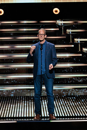 081124_HONDA_CENTER_0220