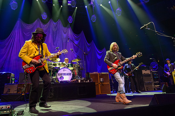 100714_HONDA_CENTER_0160