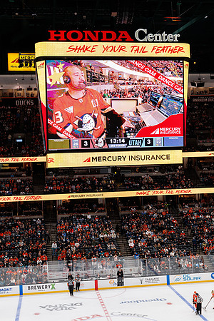 101624_ANAHEIM_DUCKS_0725