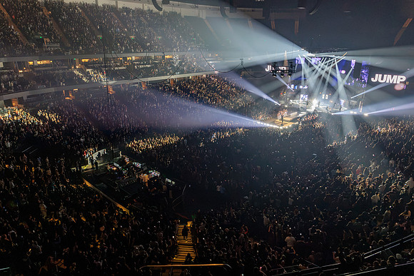 100926_HONDA_CENTER_RMR17078