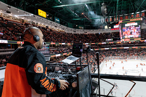 100426_ANAHEIM_DUCKS_RMR15295