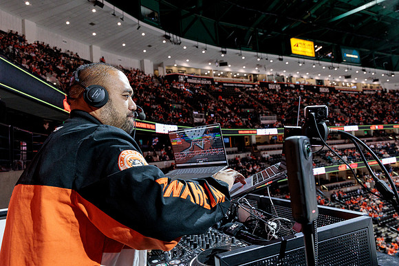 100426_ANAHEIM_DUCKS_RMR15236