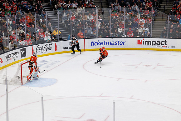 031125_ANAHEIM_DUCKS_1068