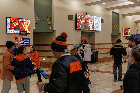 031125_ANAHEIM_DUCKS_0921
