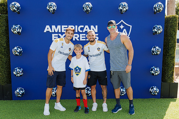 092224_AMERICAN_EXPRESS_RM_0071