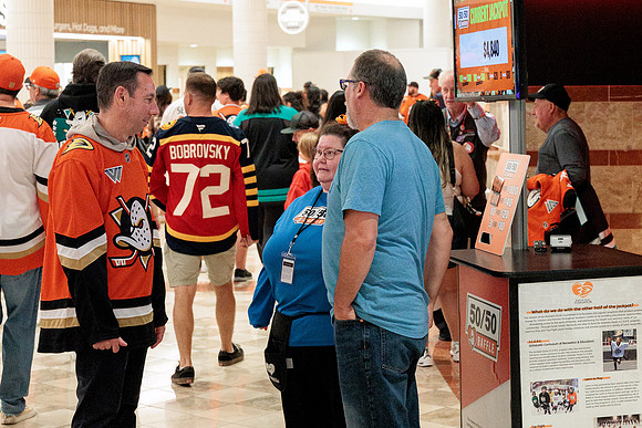 100426_ANAHEIM_DUCKS_RMR11586