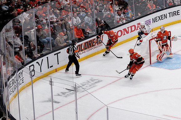 100426_ANAHEIM_DUCKS_RMR10038