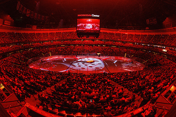101624_ANAHEIM_DUCKS_0830