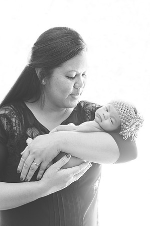JOCELYN_NEWBORN_037