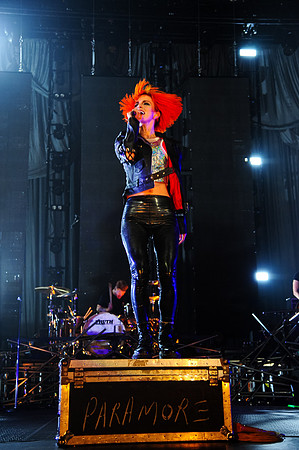 101913_HONDA_CENTER_0288
