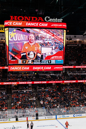 101624_ANAHEIM_DUCKS_0724