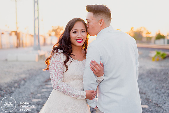 Art-District-Pomona-Engagement-Photos-22