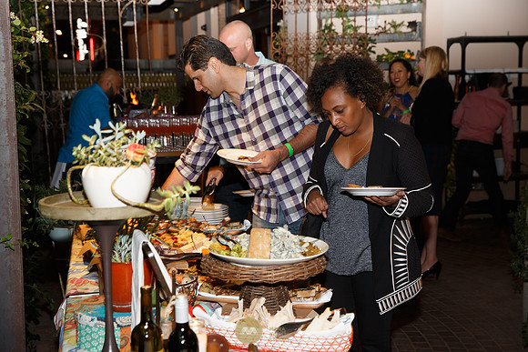 041416_IRVINE_SPECTRUM_0130