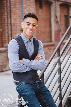 APETERS_SENIOR_0035