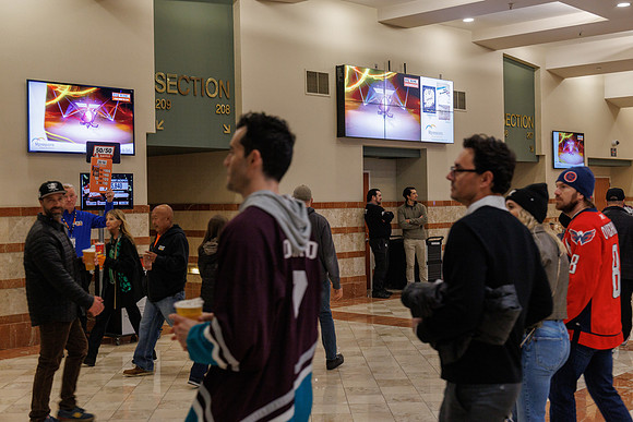 031125_ANAHEIM_DUCKS_0944