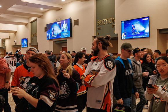 101624_ANAHEIM_DUCKS_0150