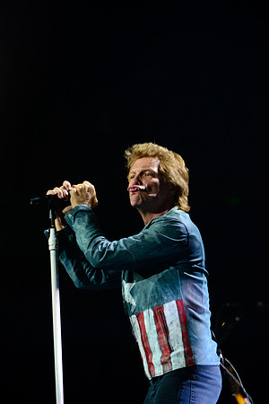 100913_HONDA_CENTER_0111