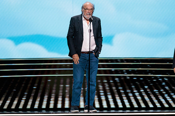 081124_HONDA_CENTER_0187