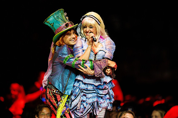 081024_HONDA_CENTER_0012