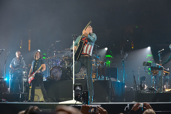 100913_HONDA_CENTER_0082