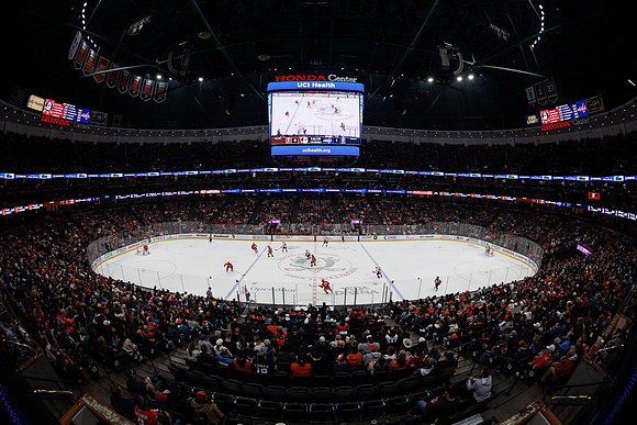 031125_ANAHEIM_DUCKS_0052