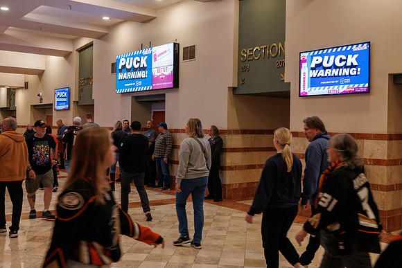 101624_ANAHEIM_DUCKS_0282