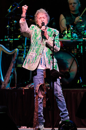 040325_GROVE_OF_ANAHEIM_057