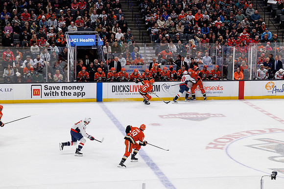031125_ANAHEIM_DUCKS_1065