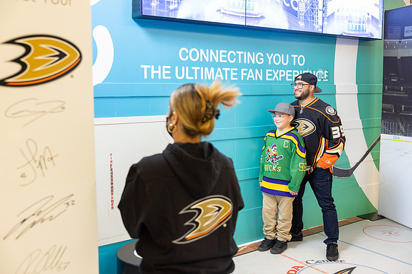 101521_ANAHEIM_DUCKS_0524