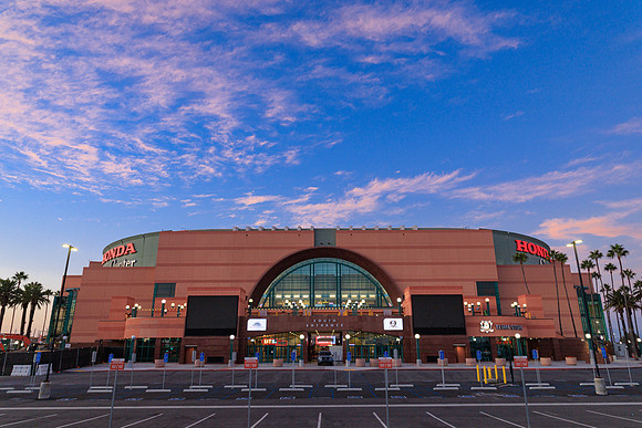 100524_HONDA_CENTER_0039