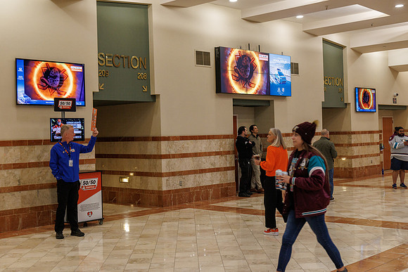 031125_ANAHEIM_DUCKS_0949