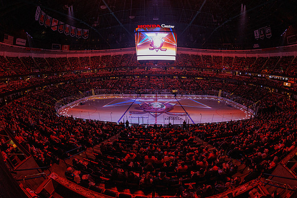 101624_ANAHEIM_DUCKS_0844