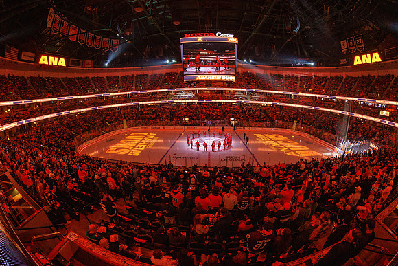 101624_ANAHEIM_DUCKS_0857