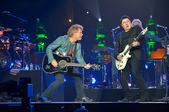 100913_HONDA_CENTER_0041