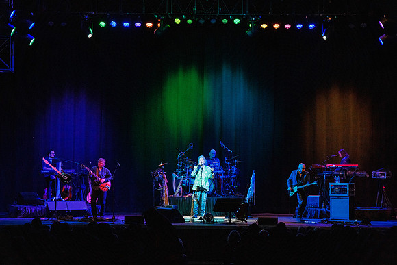 040325_GROVE_OF_ANAHEIM_071