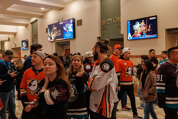 101624_ANAHEIM_DUCKS_0146