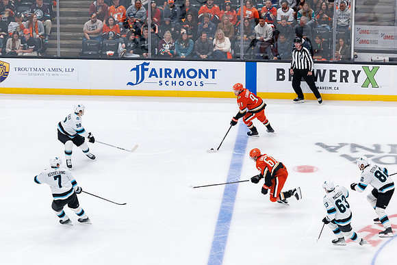 101624_ANAHEIM_DUCKS_0676