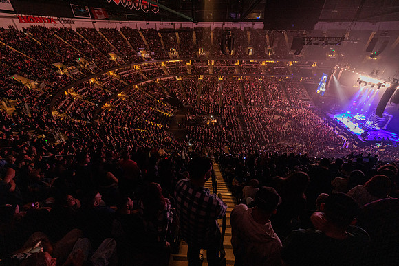 060124_HONDA_CENTER_0881