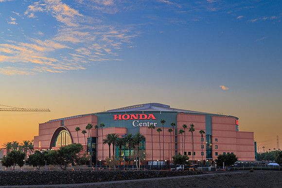 100524_HONDA_CENTER_0035