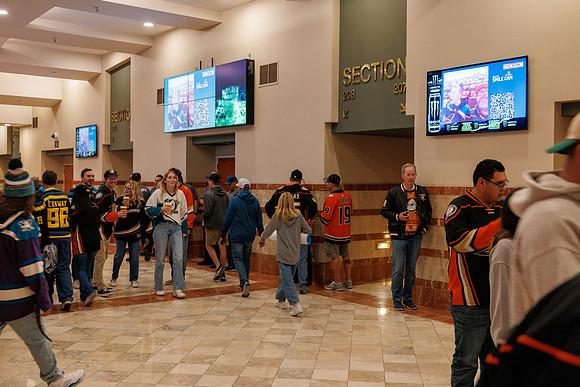 101624_ANAHEIM_DUCKS_0264