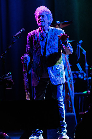 040325_GROVE_OF_ANAHEIM_082