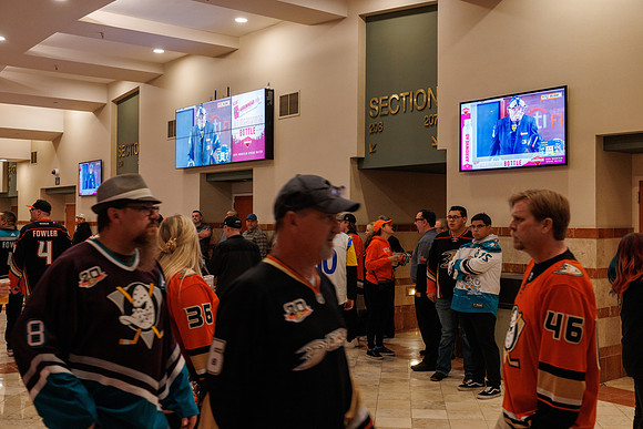 101624_ANAHEIM_DUCKS_0116